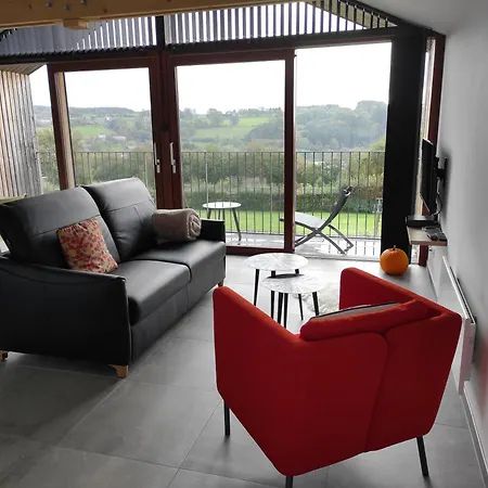 아파트 Au Simply 프란코르챰프스