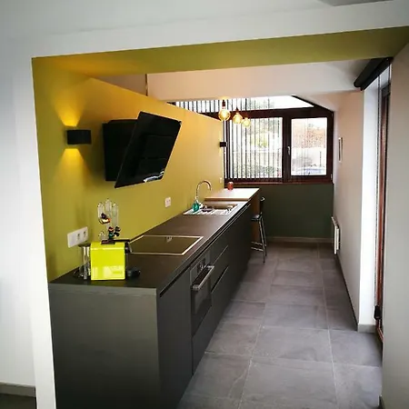 Au Simply 아파트 프란코르챰프스